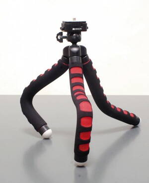 Hama Braun Ministativ FLEXI 1 (27 cm, 169 g, max.0,8kg, kul.hlava, černý/červený)